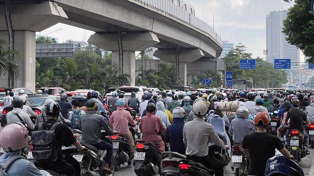 Hà Nội cấm Xe máy chạy xăng trên đường phố Hà Nội